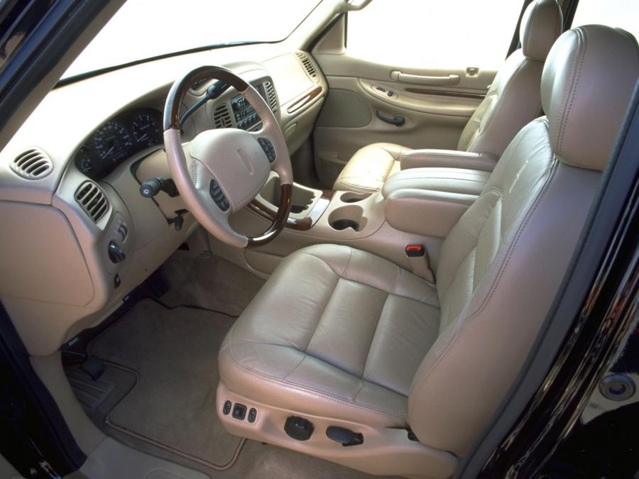  Lincoln Navigator 1997 года  (фото 22 из 25)